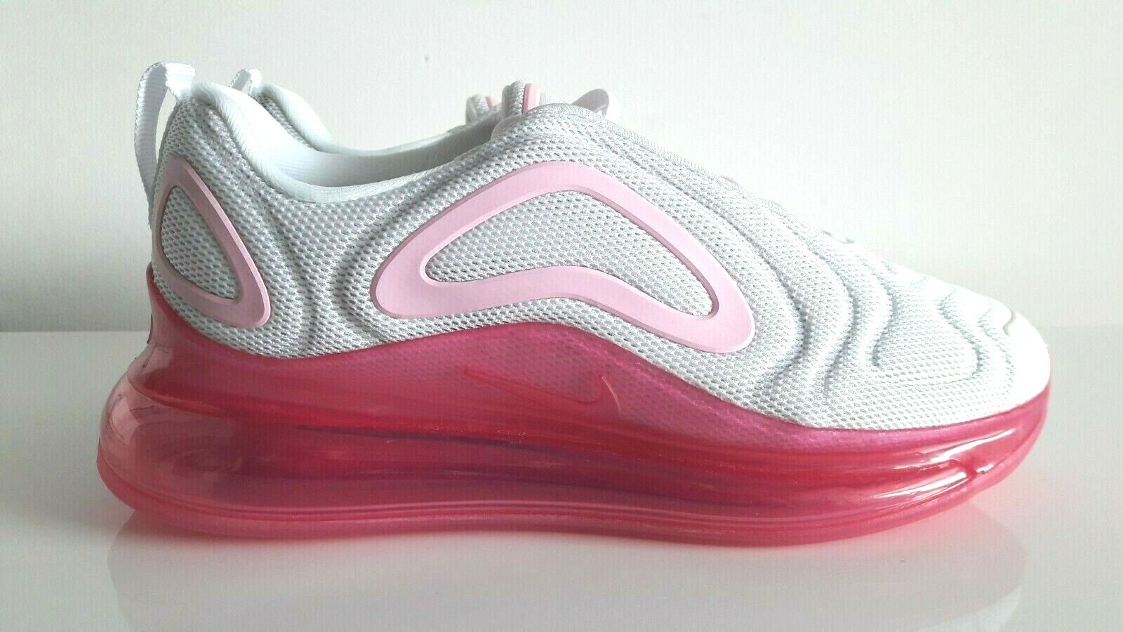 nike air 720 pink and white